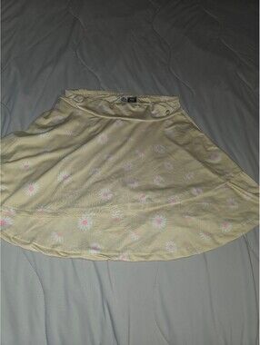 RBX performance skort - cream with flowers - L (14/16)